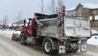 behind_the_plow_on_residential_street_jan_2018.jpg behind_the_plow_on_residential_street_jan_2018.jpg